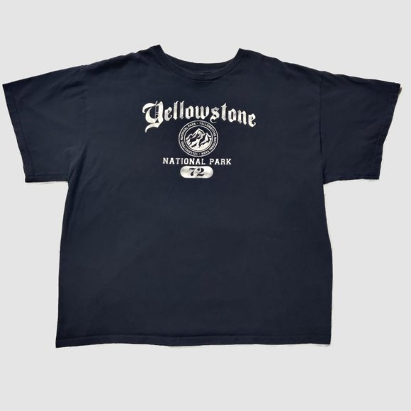 Delta Other - Delta Pro Weight Vintage Yellowstone National Park Souvenir T-Shirt